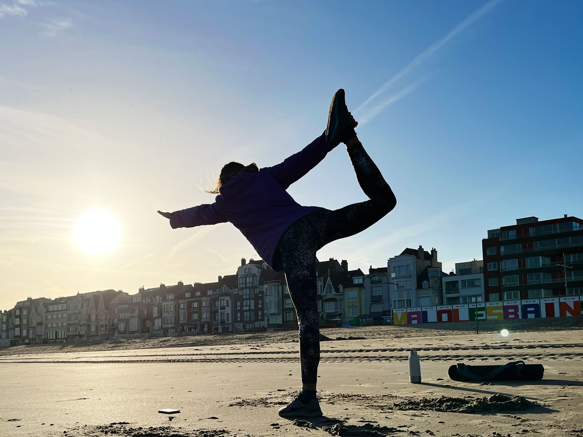 YOGA ASANA PLAGE