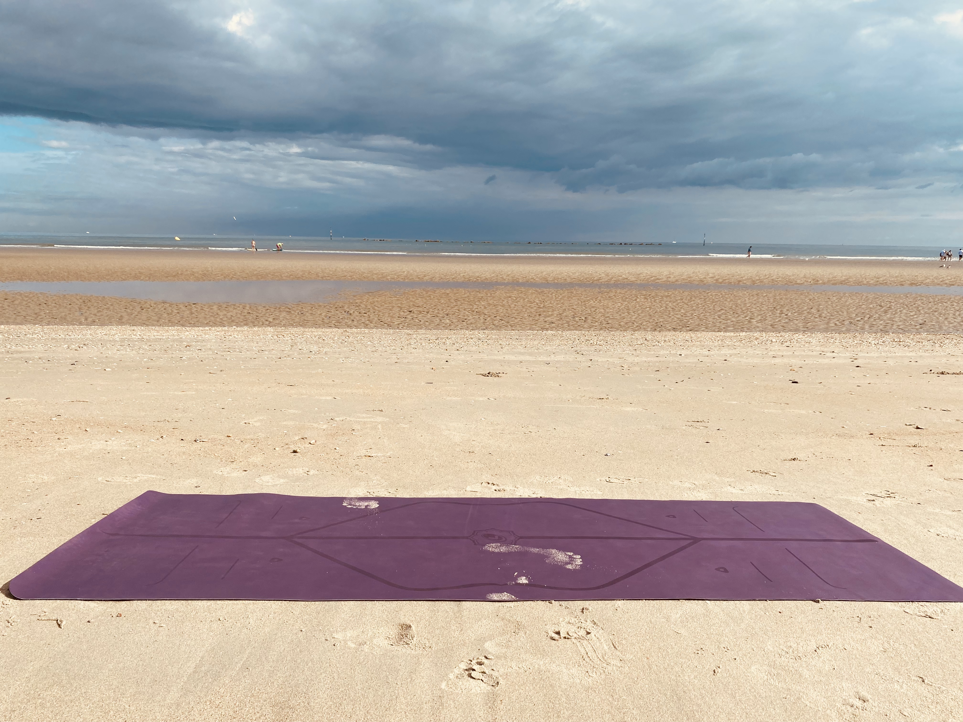 YOGA SPOT BEACH